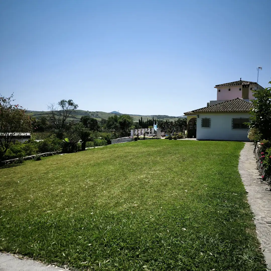 Jardí de Casa o xalet en venda en Jimena de la Frontera amb Piscina