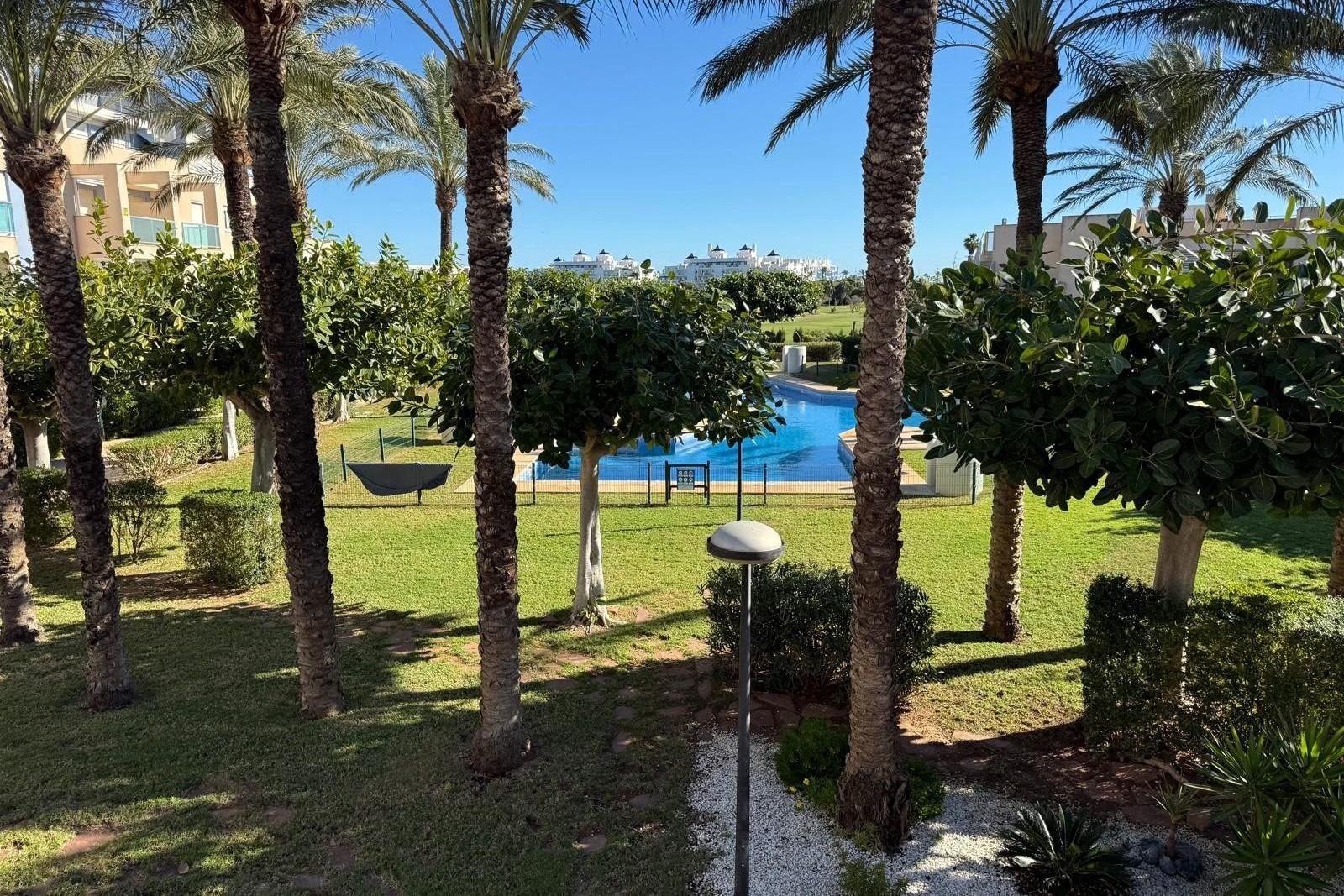 Jardí de Pis en venda en Roquetas de Mar amb Aire condicionat, Jardí privat i Terrassa