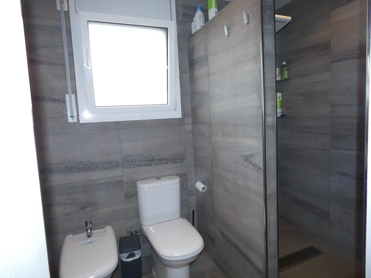 Bathroom of Houses for sale in Llagostera  with Air Conditioner, Heating and Private garden