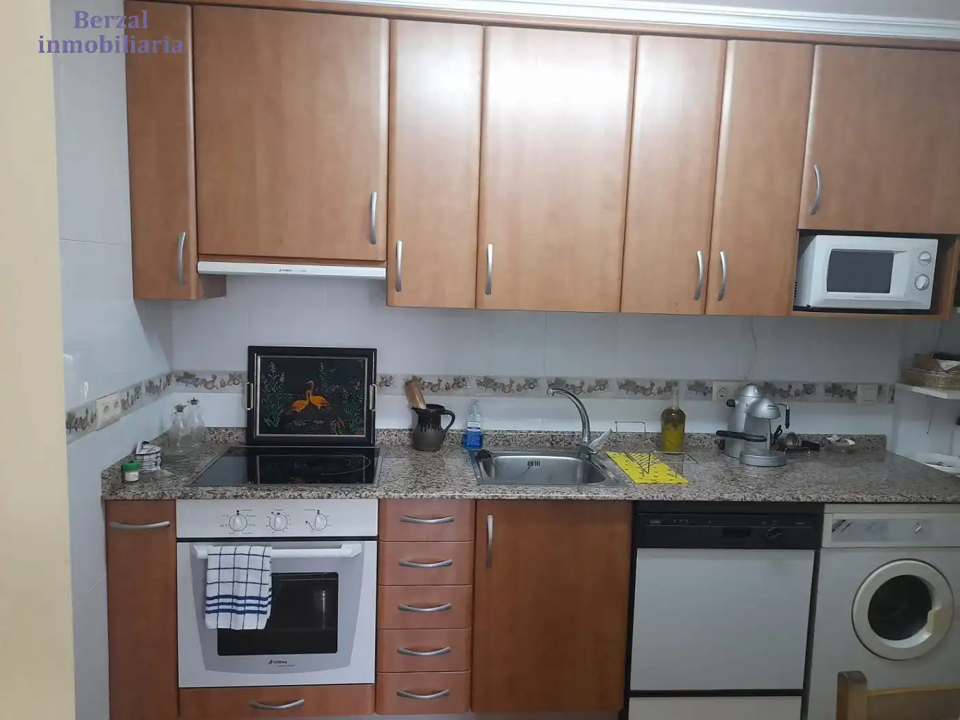 Cocina de Finca rústica en venta en Lardero con Calefacción, Jardín privado y Terraza