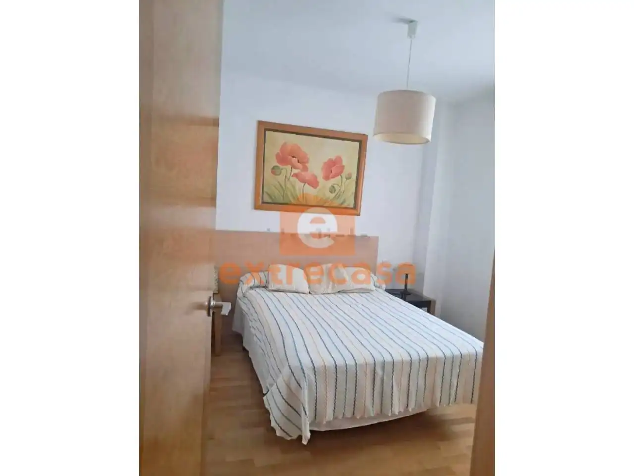 Dormitori de Apartament de lloguer en Badajoz amb Moblat