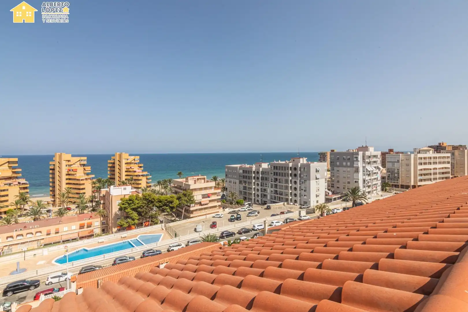 Flat with terrace for sale in Los Arenales del Sol, imagen 26