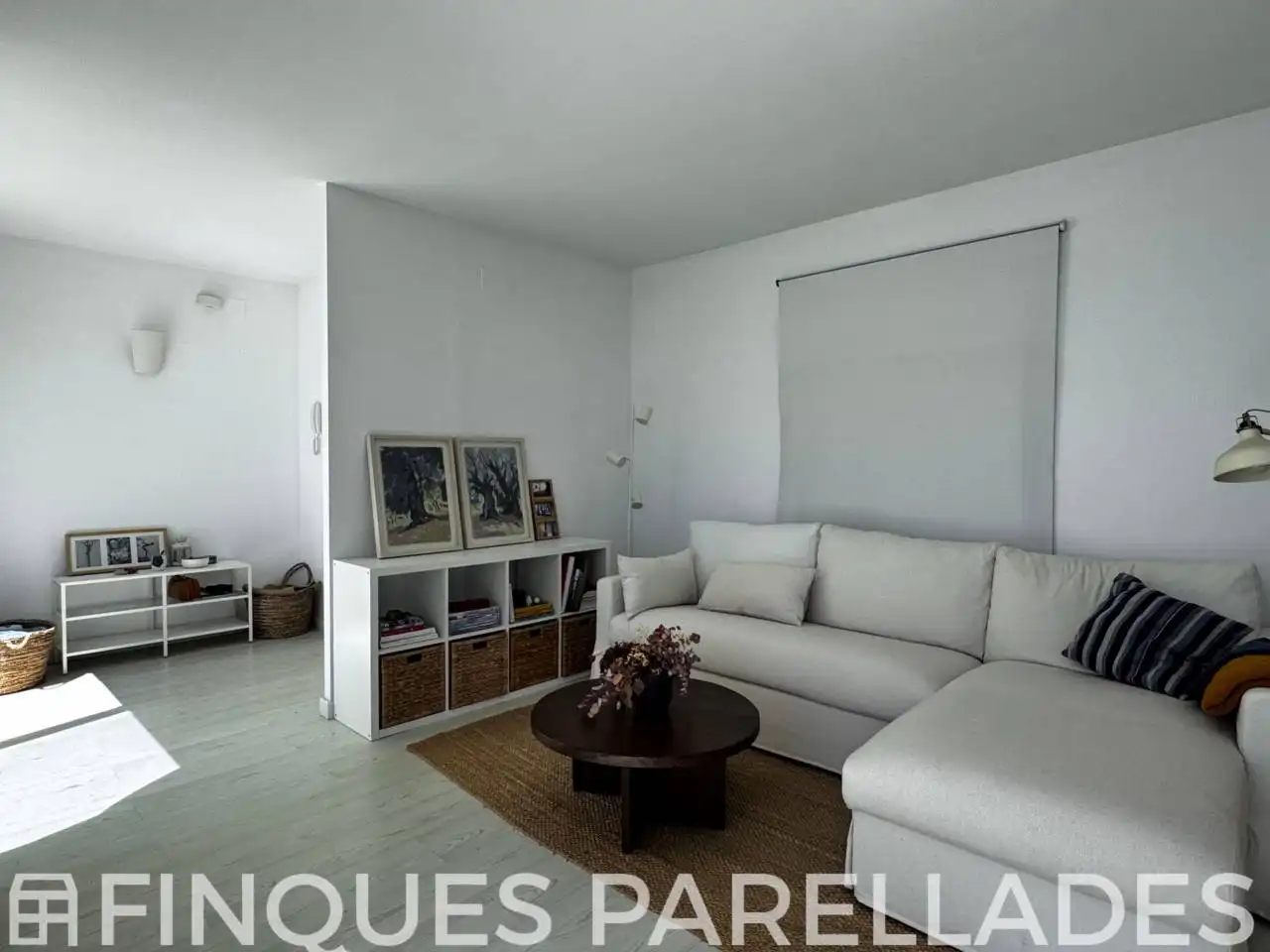 Living room of Attic for sale in Sitges  with Air Conditioner, Heating and Parquet flooring
