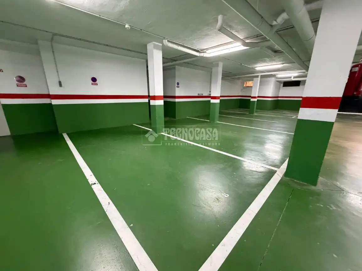 Parking of Garage for sale in Casares  with Alarm
