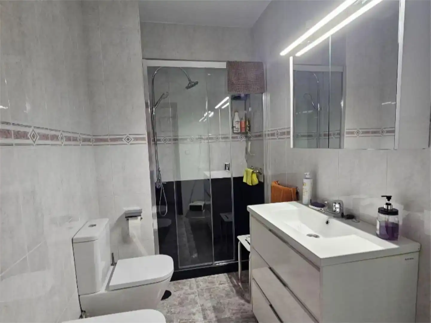 Badezimmer von Wohnung zum Verkauf in Málaga Capital mit Klimaanlage und Balkon