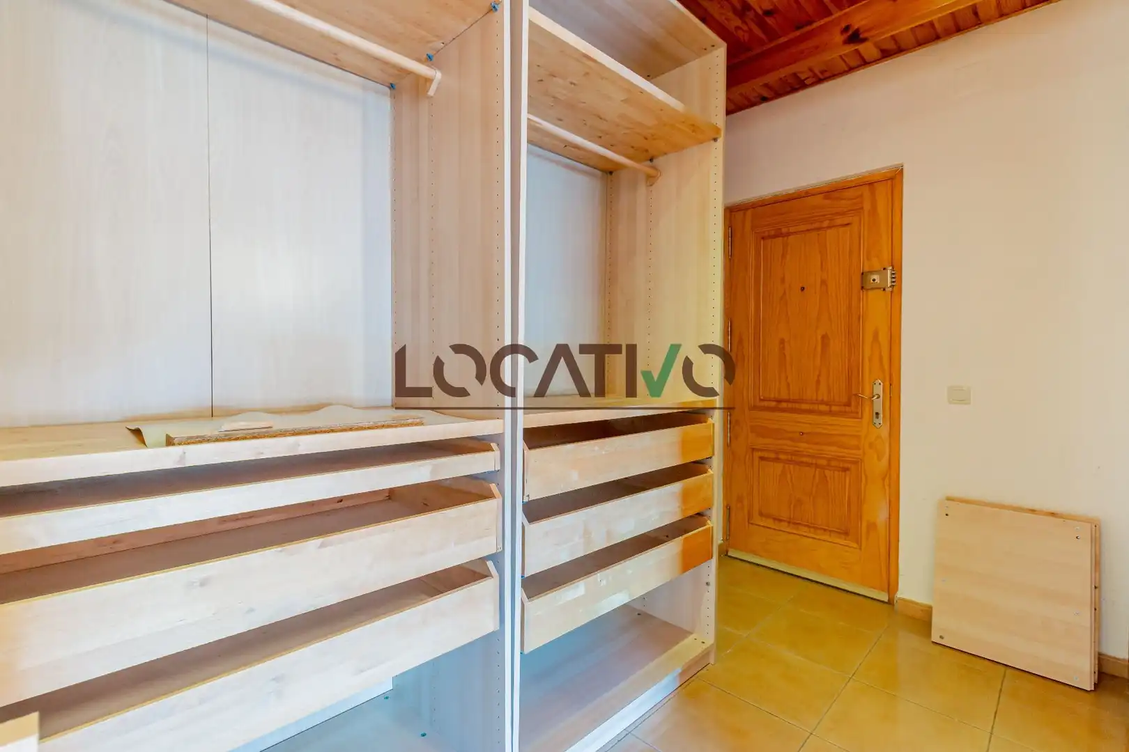 Habitación de Dúplex en venta en Villanueva del Pardillo con Aire acondicionado, Calefacción y Trastero