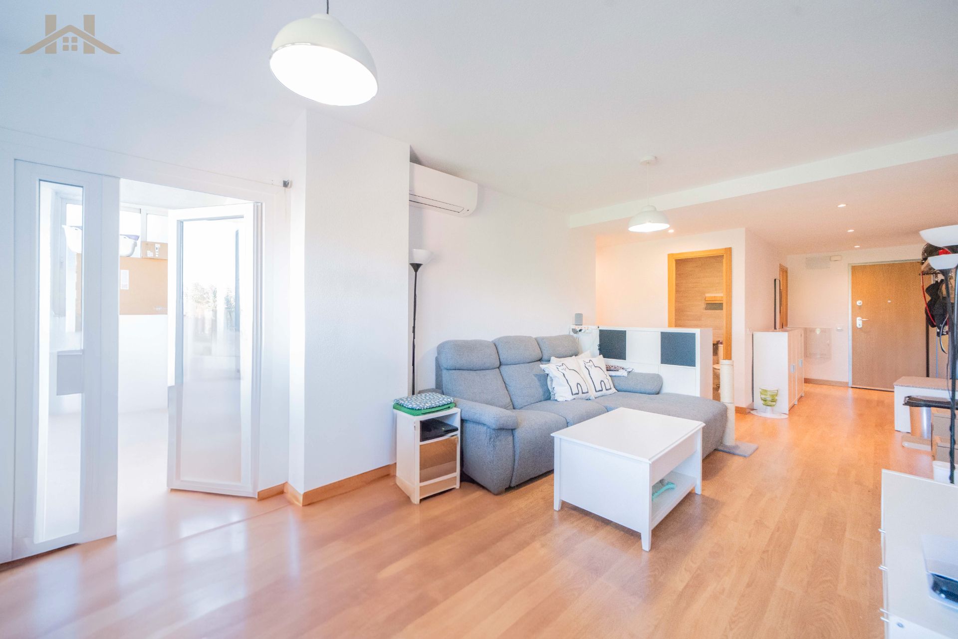 Living room of Flat for sale in Colmenar Viejo  with Air Conditioner, Heating and Parquet flooring