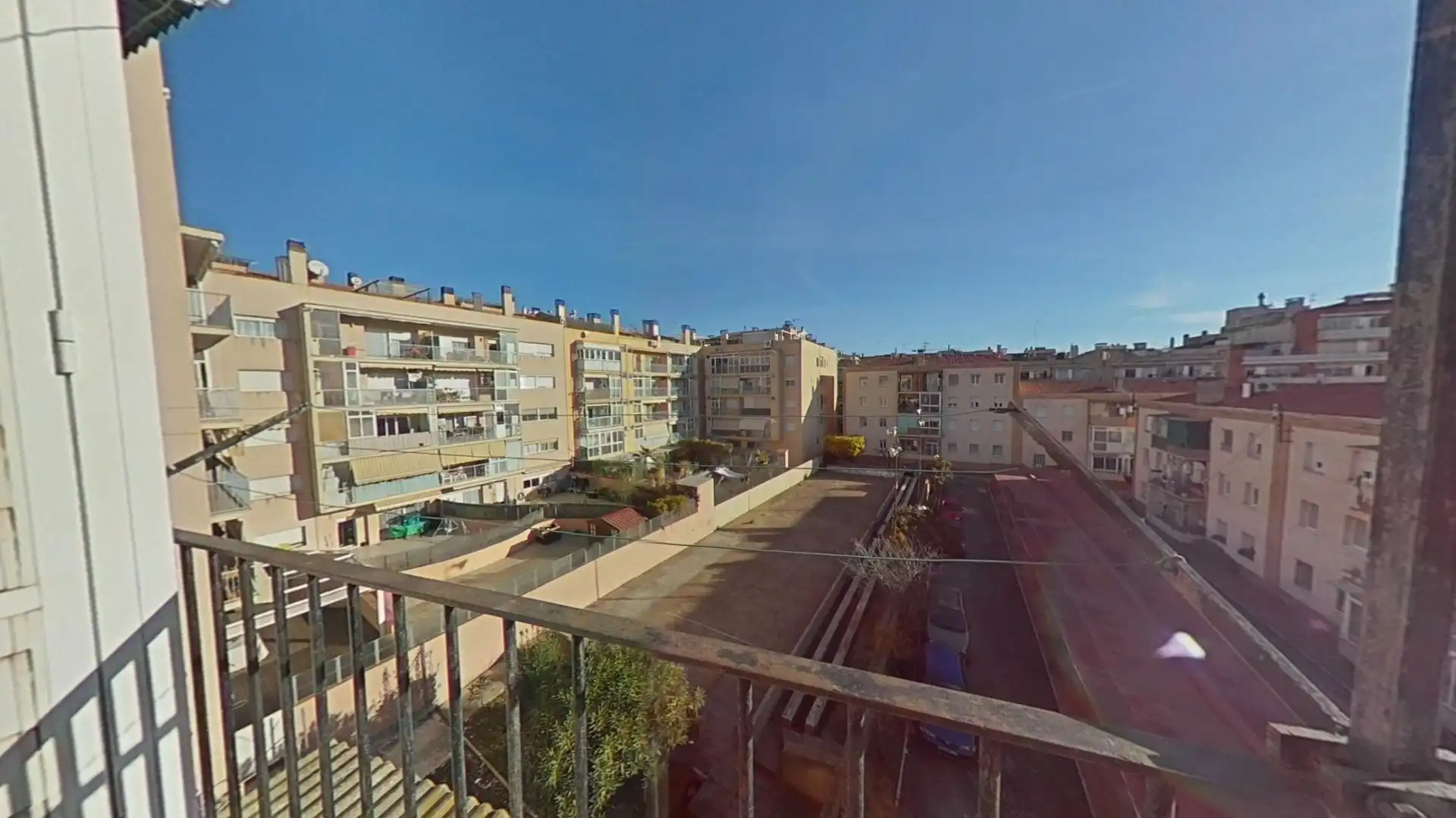 Vista exterior de Piso en venta en Terrassa con Calefacción y Terraza