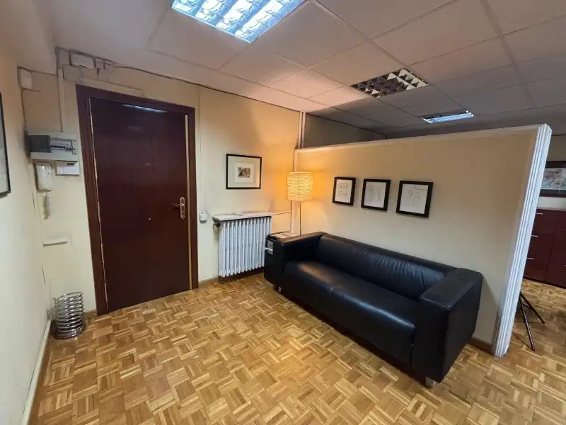 Oficina en venta en Madrid con Aire acondicionado, Calefacción y Amueblado