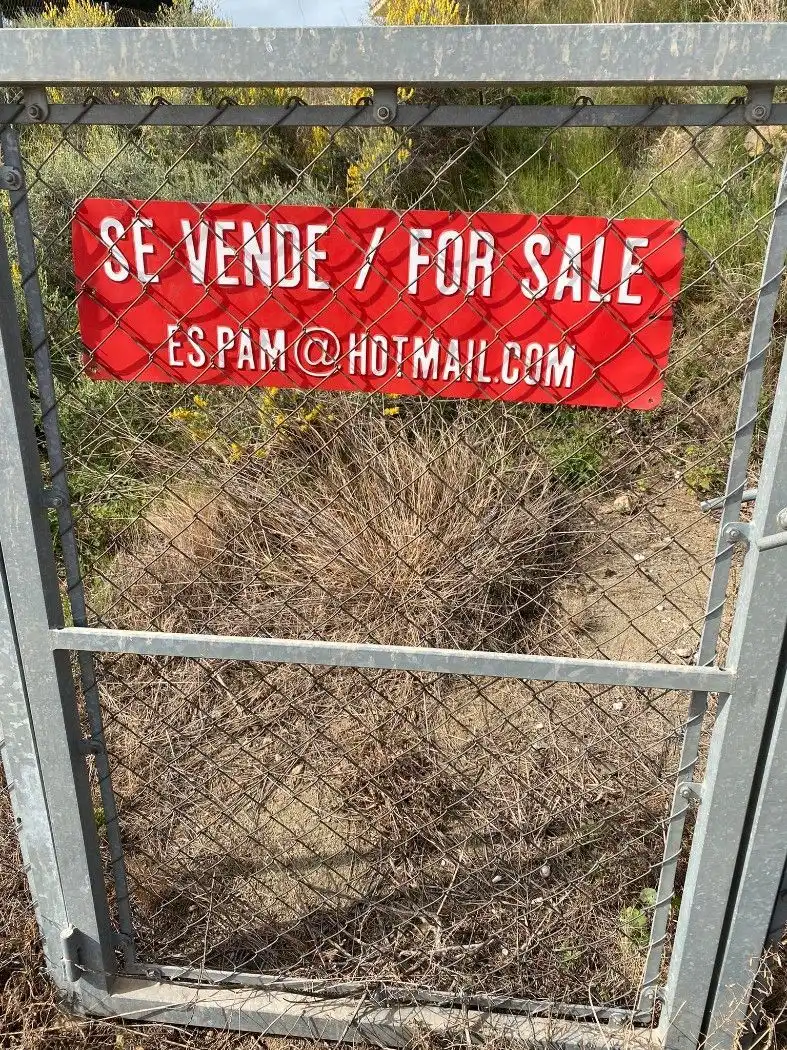 Edifici en venda en Riudecanyes