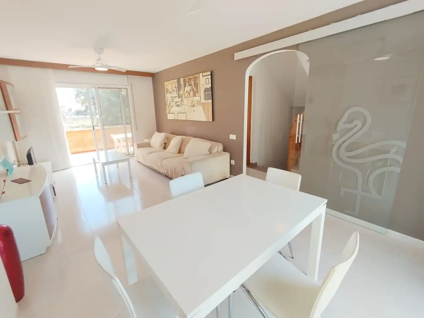 Esszimmer von Einfamilien-Reihenhaus zum Verkauf in Alcanar mit Klimaanlage, Terrasse und Abstellraum