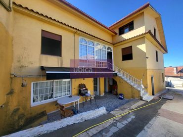 Casa en venda a Valadares - Beade