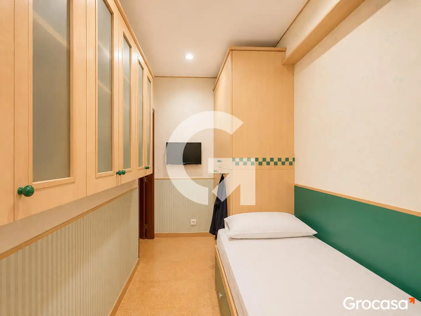 Bedroom of Flat for sale in Barcelona  with Air Conditioner, Heating and Terrace