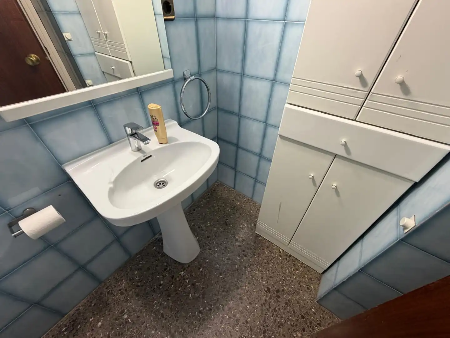 Bany de Pis en venda en Barberà del Vallès amb Calefacció, Moblat i Forn