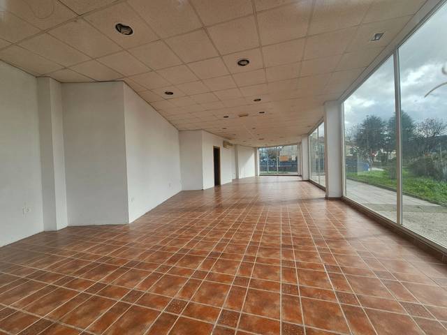 Local comercial en Venta en Conxo