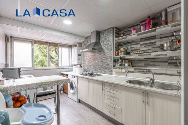 Piso en Venta en Almendrales