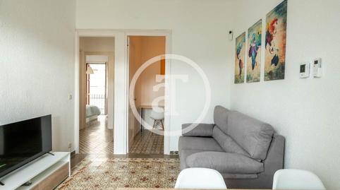 Foto 3 de Piso de alquiler en Carrer Dels Consorts Sans Bernet, Horta, Barcelona