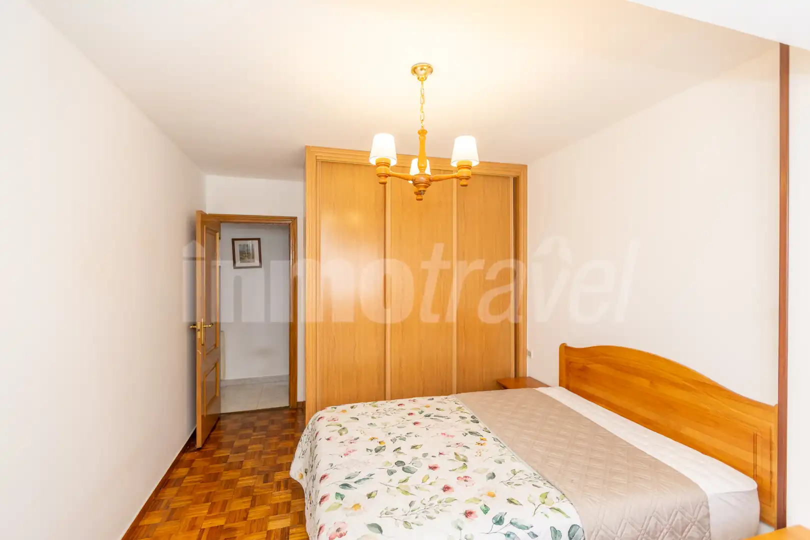 Piso con ascensor en venta en Rúa das Flores, imagen 3