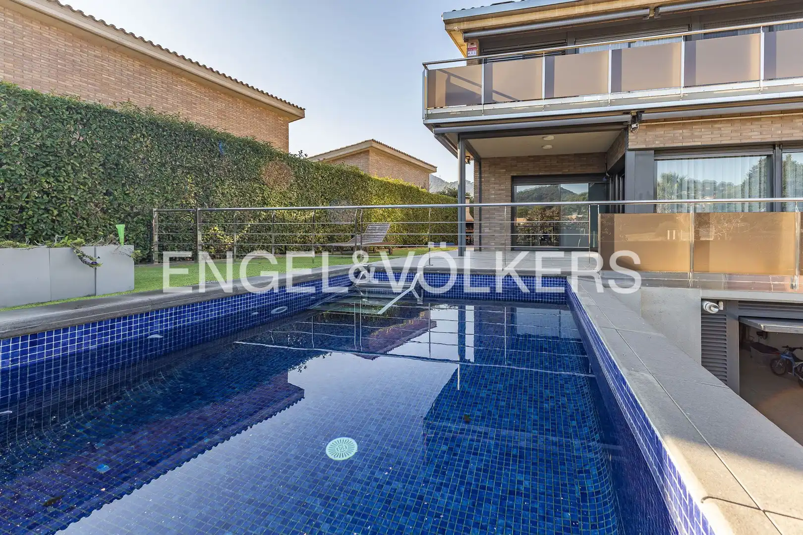 Piscina de Casa o chalet en venta en Vallromanes con Aire acondicionado, Calefacción y Jardín privado