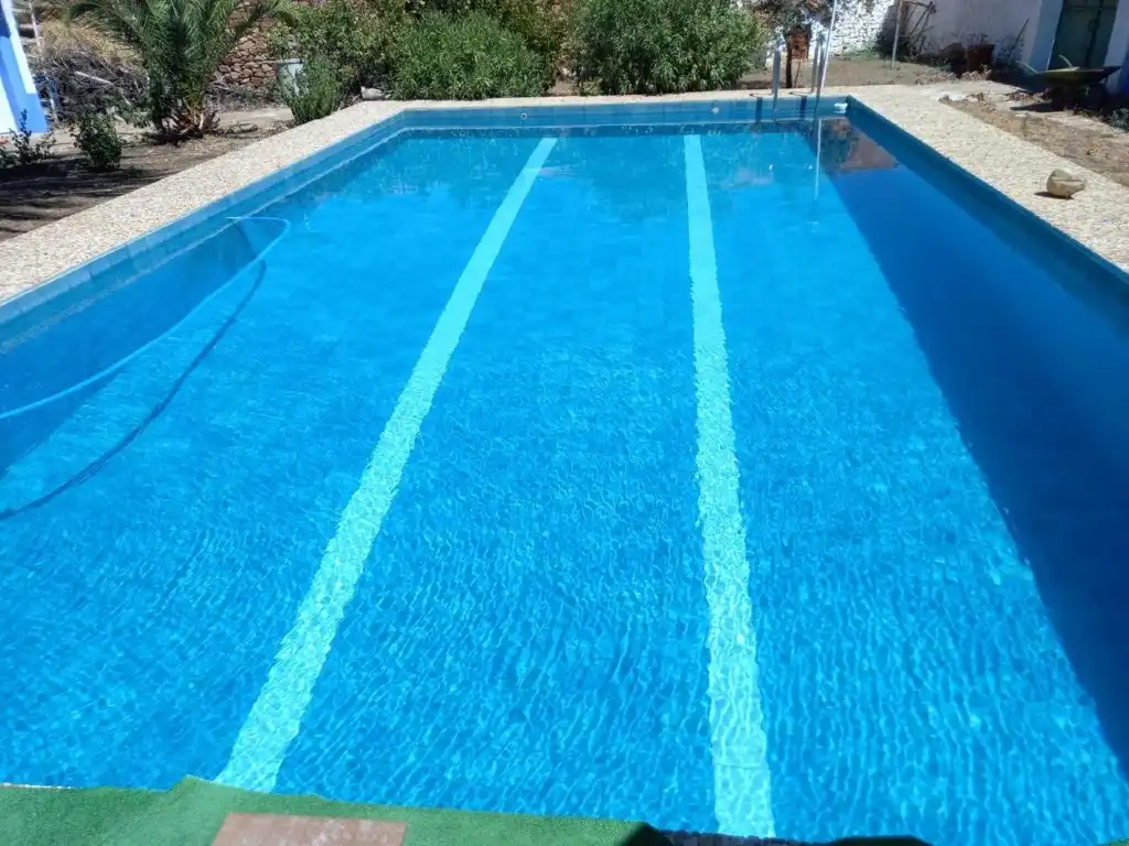 Chalet con piscina en venta en Brazatortas, imagen 2