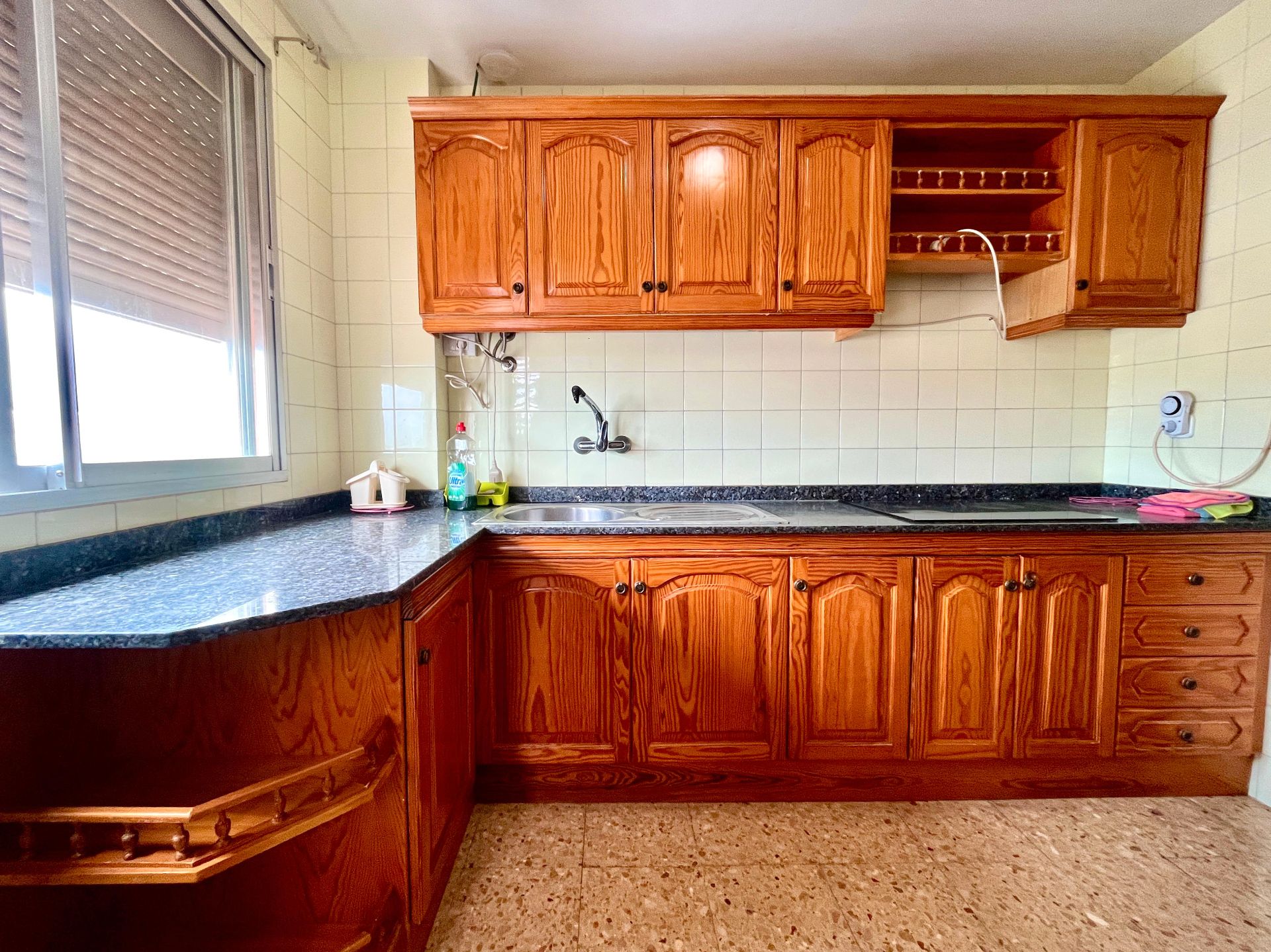 Kitchen of Flat for sale in Las Palmas de Gran Canaria  with Furnished, Balcony and Alarm