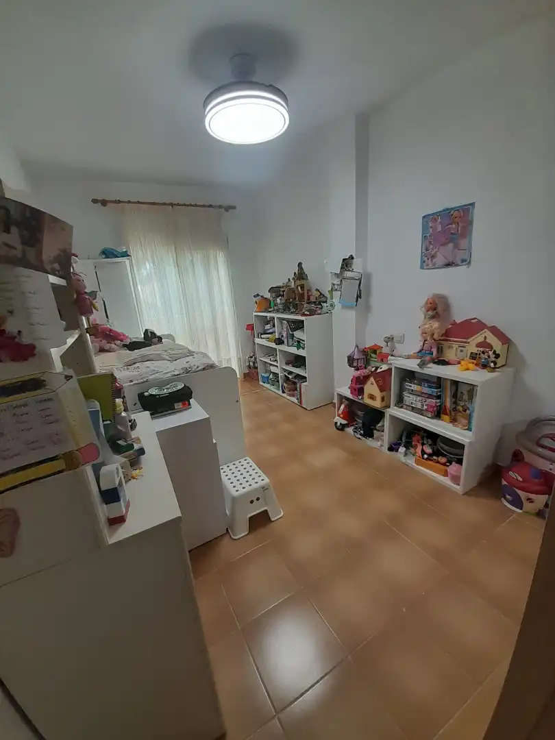 Dormitori de Casa adosada en venda en Vélez-Málaga amb Aire condicionat, Calefacció i Terrassa