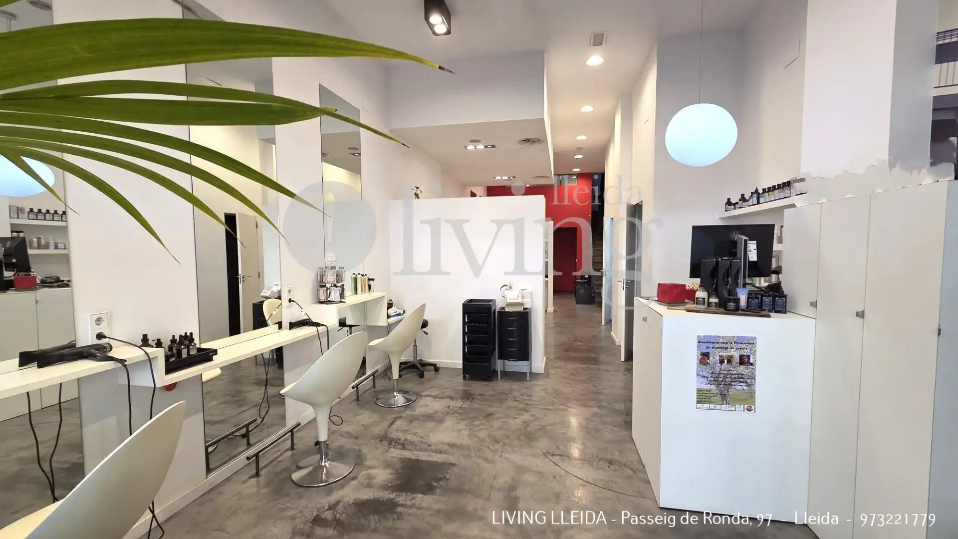 Sala de estar de Local de alquiler en Lleida con Aire acondicionado, Calefacción y Amueblado