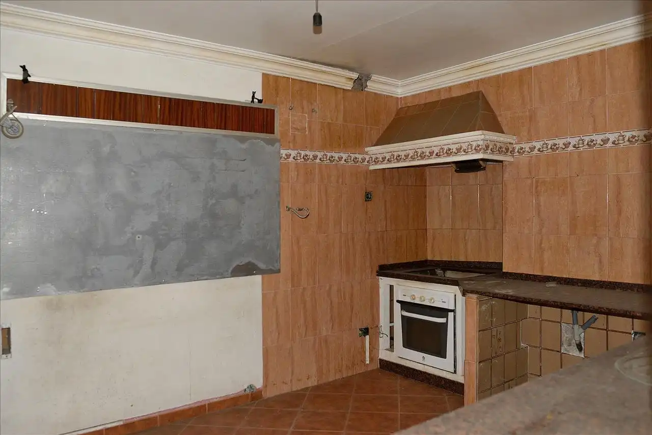 Kitchen of Detached homes for sale in Algeciras