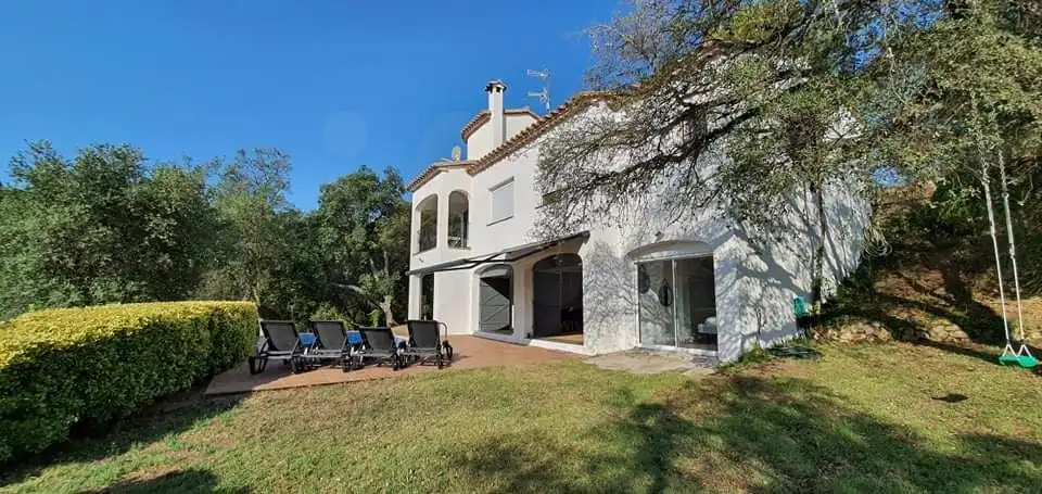 Casa amb piscina en venda a Urbanitzacions del Nord, imagen 2