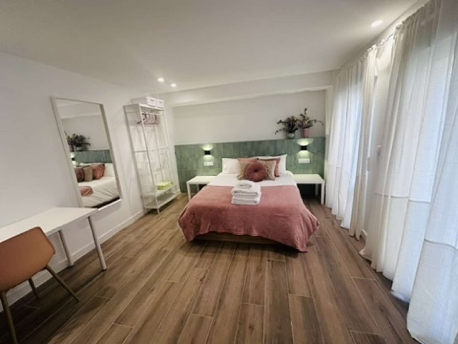 Study to share in Campello Playa