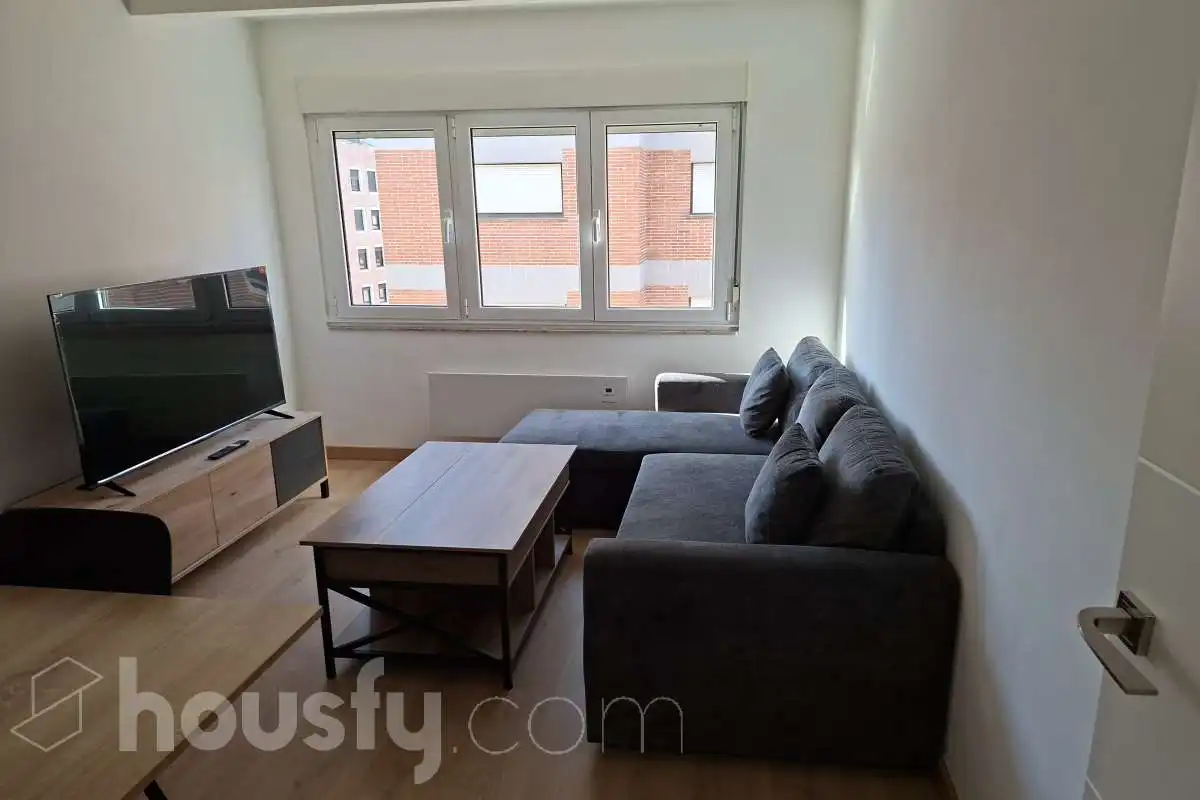 Sala de estar de Piso de alquiler en Siero con Calefacción, Parquet y Terraza