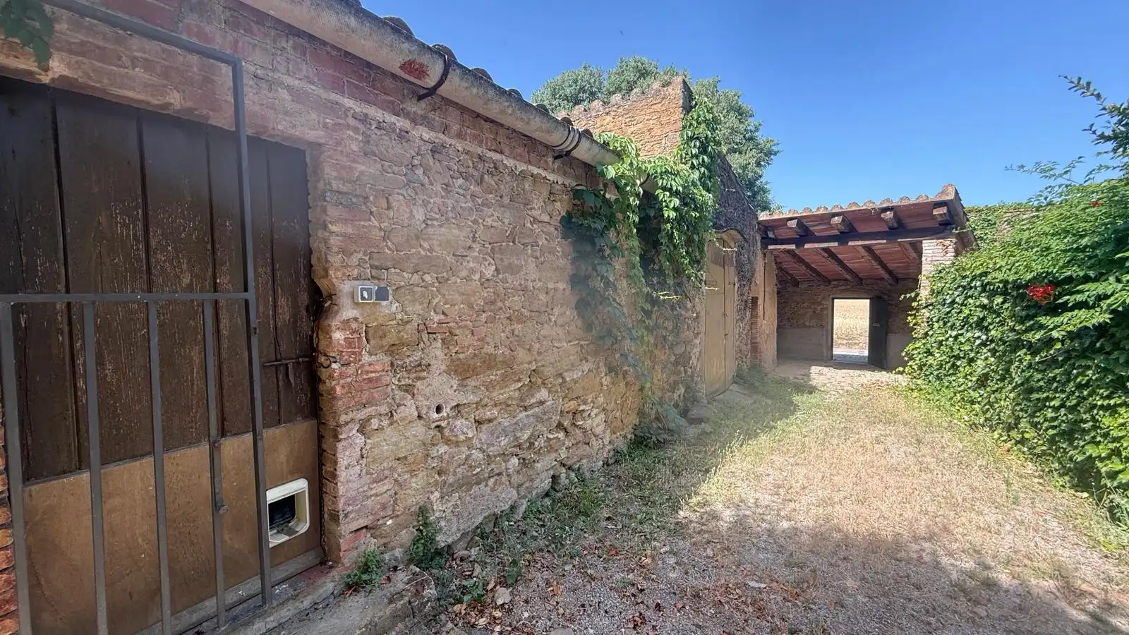 Maison rustique avec terrasse à vendre à Forallac, imagen 55