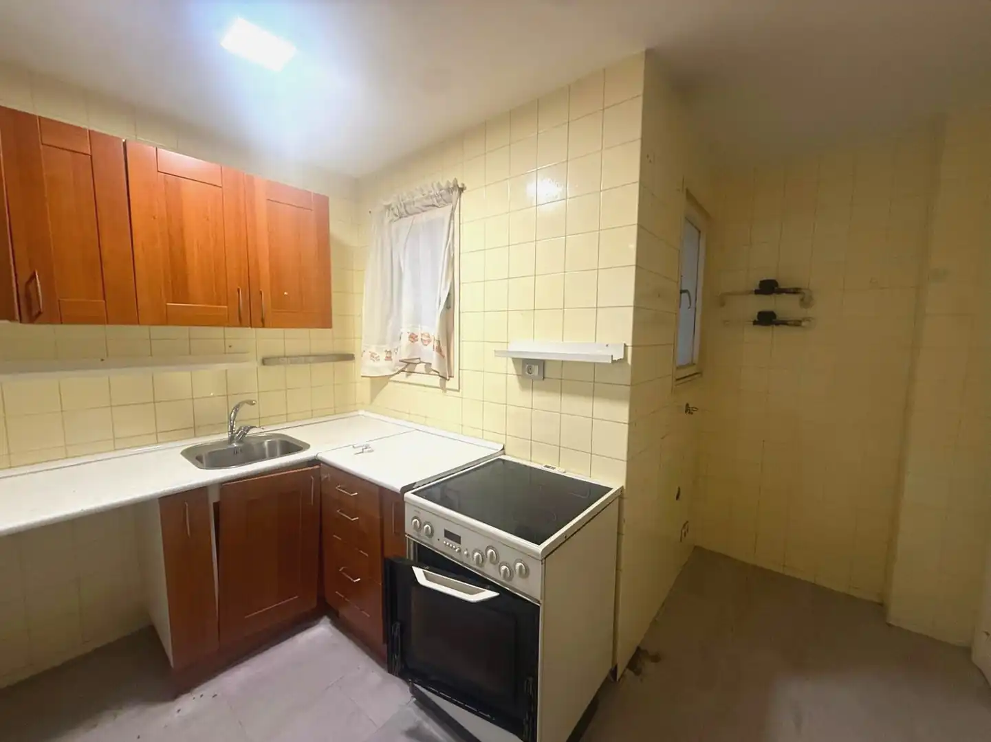 Cocina de Piso en venta en Avilés con Calefacción, Parquet y Terraza