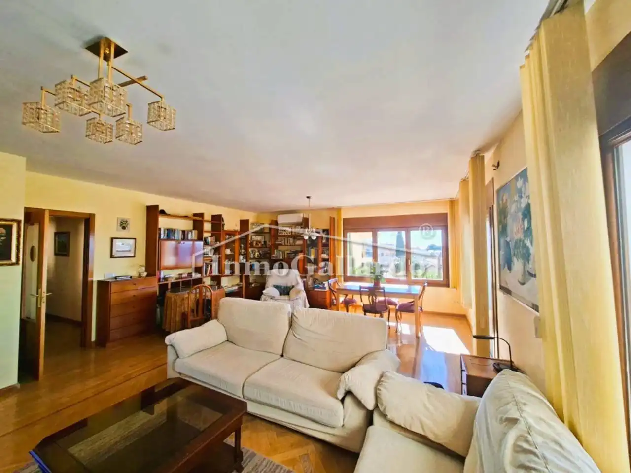 Living room of Houses for sale in Málaga  with Air Conditioner, Private garden and Parquet flooring