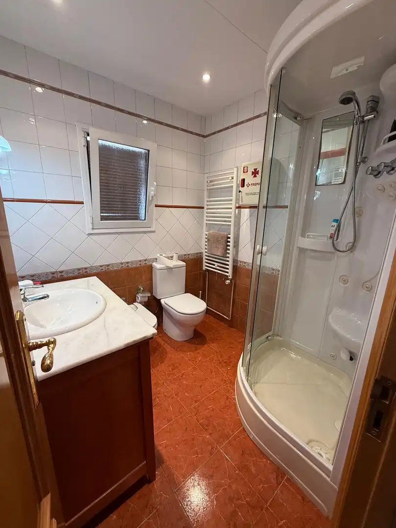 Baño de Casa o chalet en venta en Lliçà d'Amunt con Calefacción, Terraza y Trastero