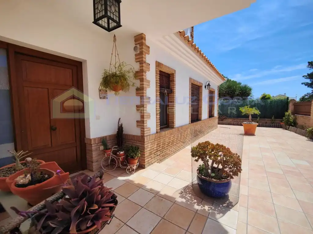 Villa mit Pool zum Verkauf in Lepe, imagen 9