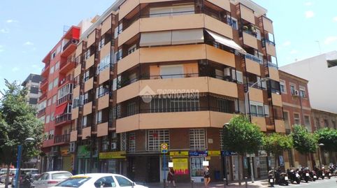 Foto 2 de Piso en venta en Benalúa, Alicante / Alacant