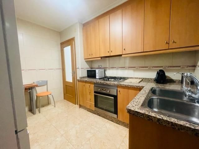 Cuina de Pis en venda en Elche / Elx amb Moblat i Balcó