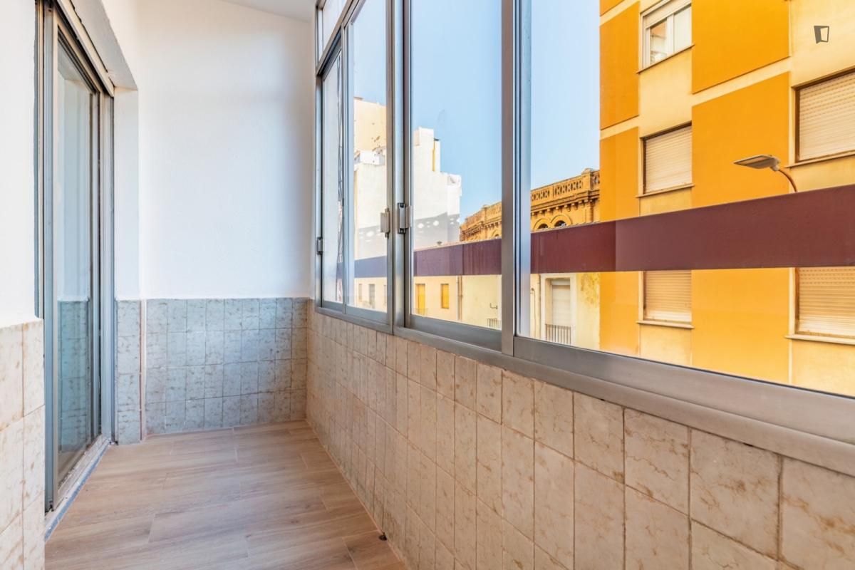 Apartament per a compartir a Parque Ribalta - Plaza de Toros