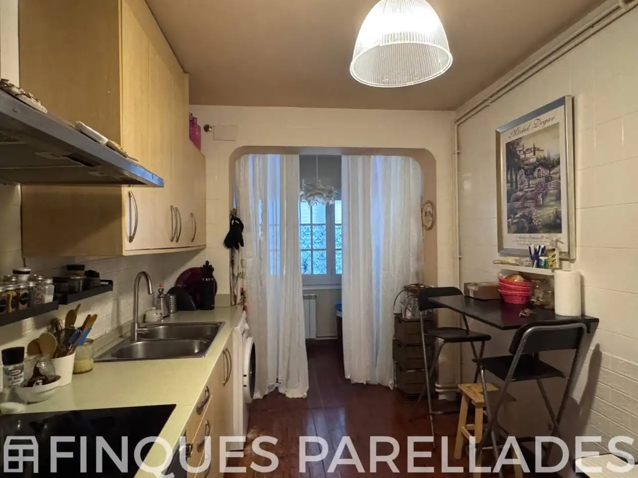 Cuina de Casa adosada en venda en Sitges amb Aire condicionat, Calefacció i Jardí privat