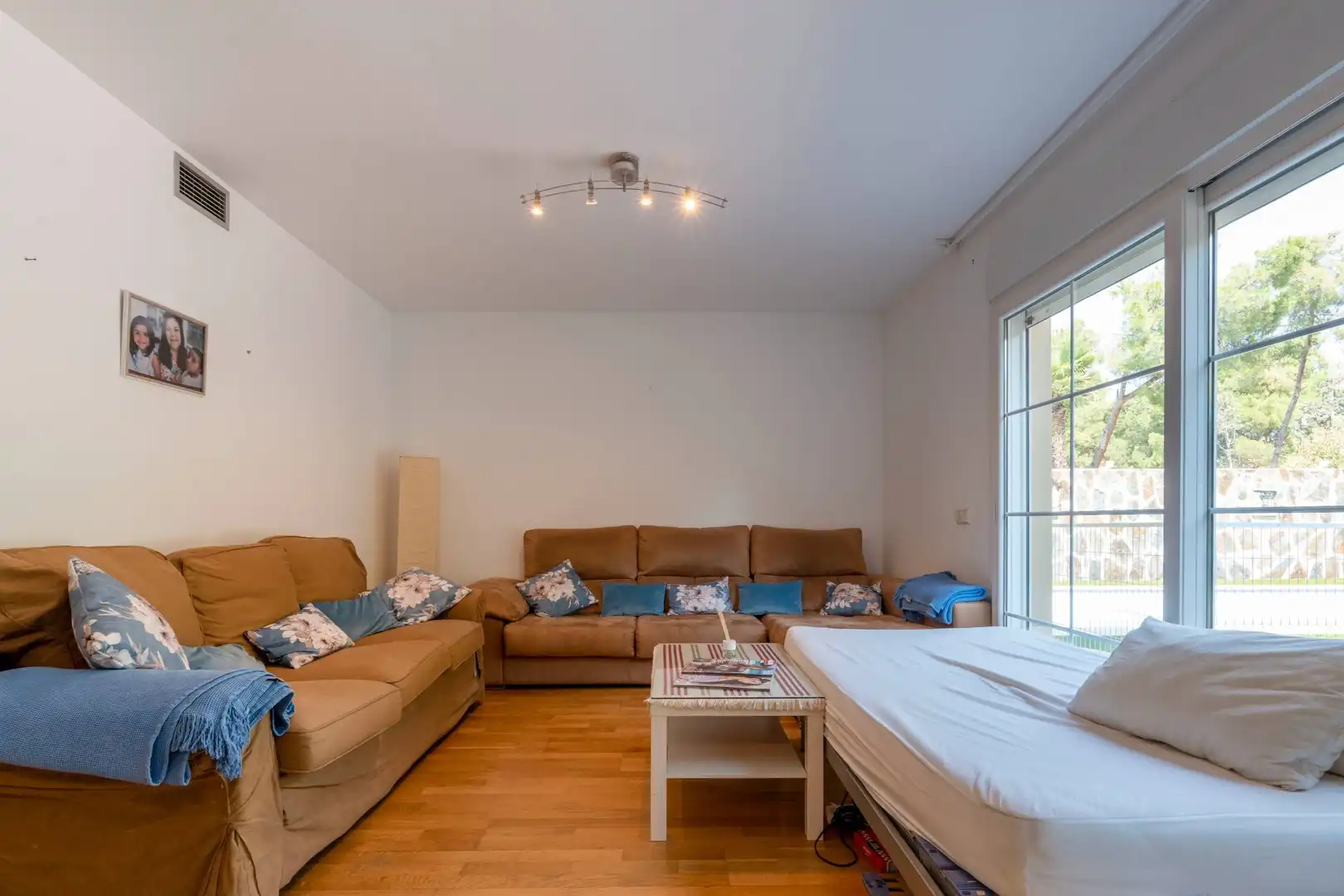 Living room of Houses for sale in Algete  with Air Conditioner, Heating and Private garden