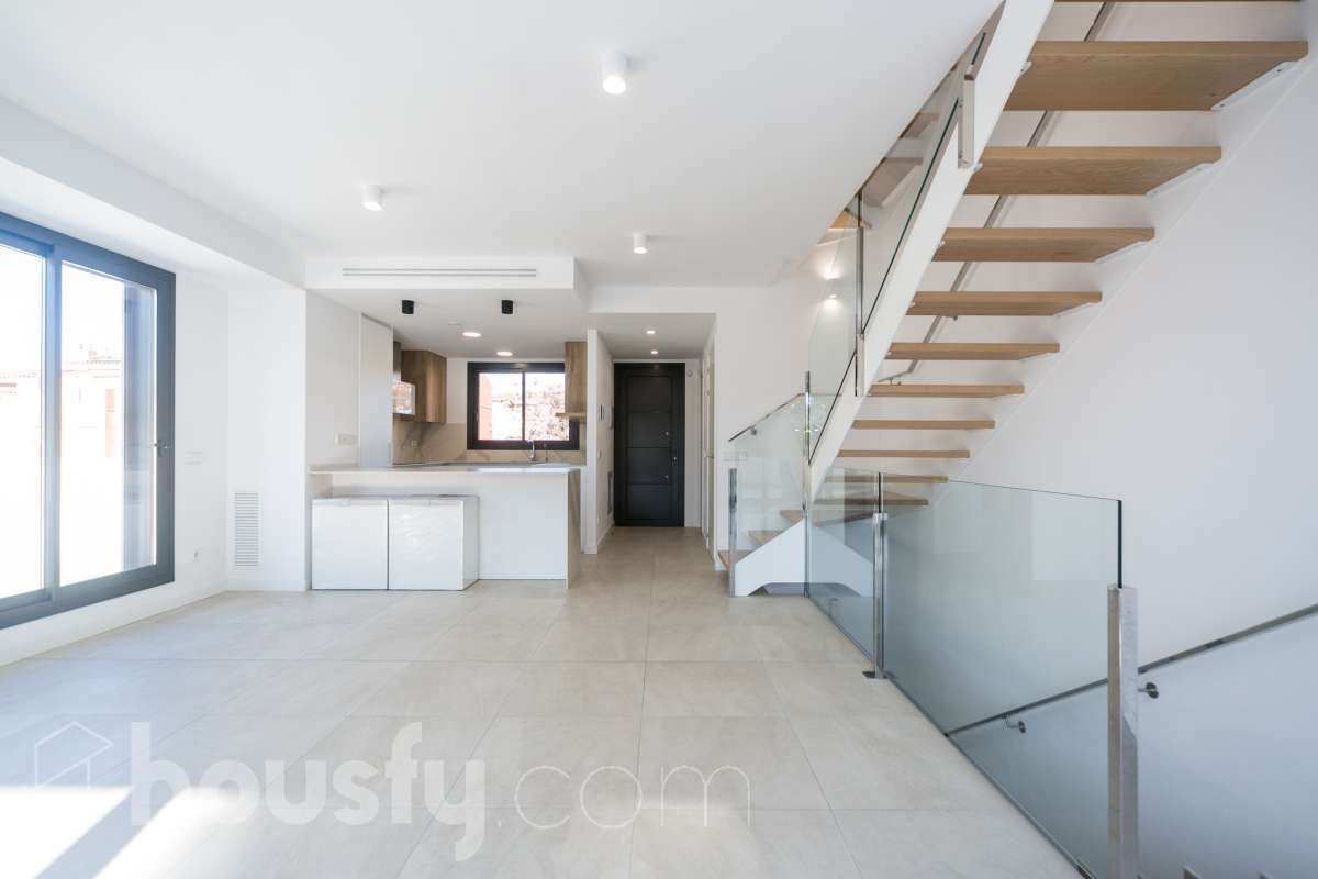 Casa adosada de alquiler en  Tarragona Capital con Aire acondicionado, Calefacción y Jardín privado