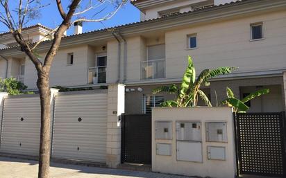 Exterior view of Single-family semi-detached to rent in San Antonio de Benagéber  with Heating, Private garden and Terrace