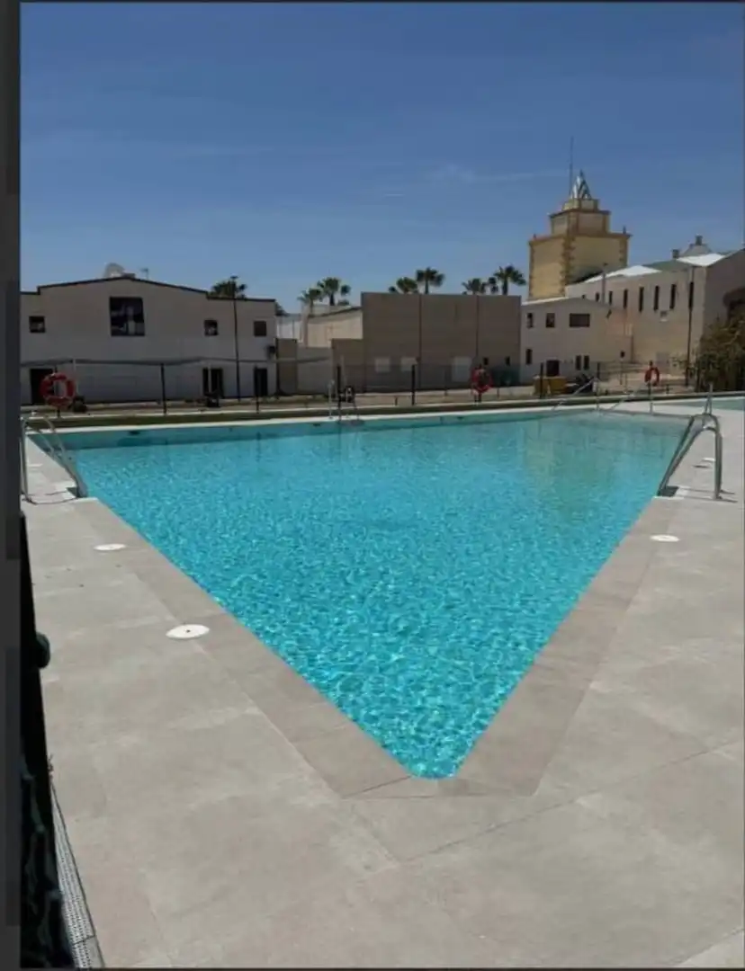 Schwimmbecken von Wohnungen zur Miete in Estepona mit Klimaanlage, Terrasse und Abstellraum