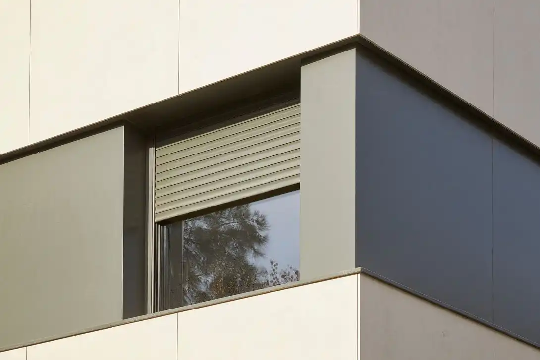Außenansicht von Wohnung zur Miete in Sant Joan Despí mit Klimaanlage, Heizung und Privatgarten