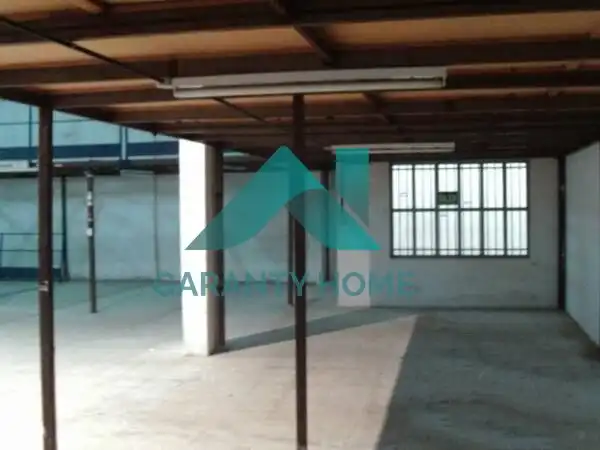 Locale commerciale in vendita a Centro, imagen 9