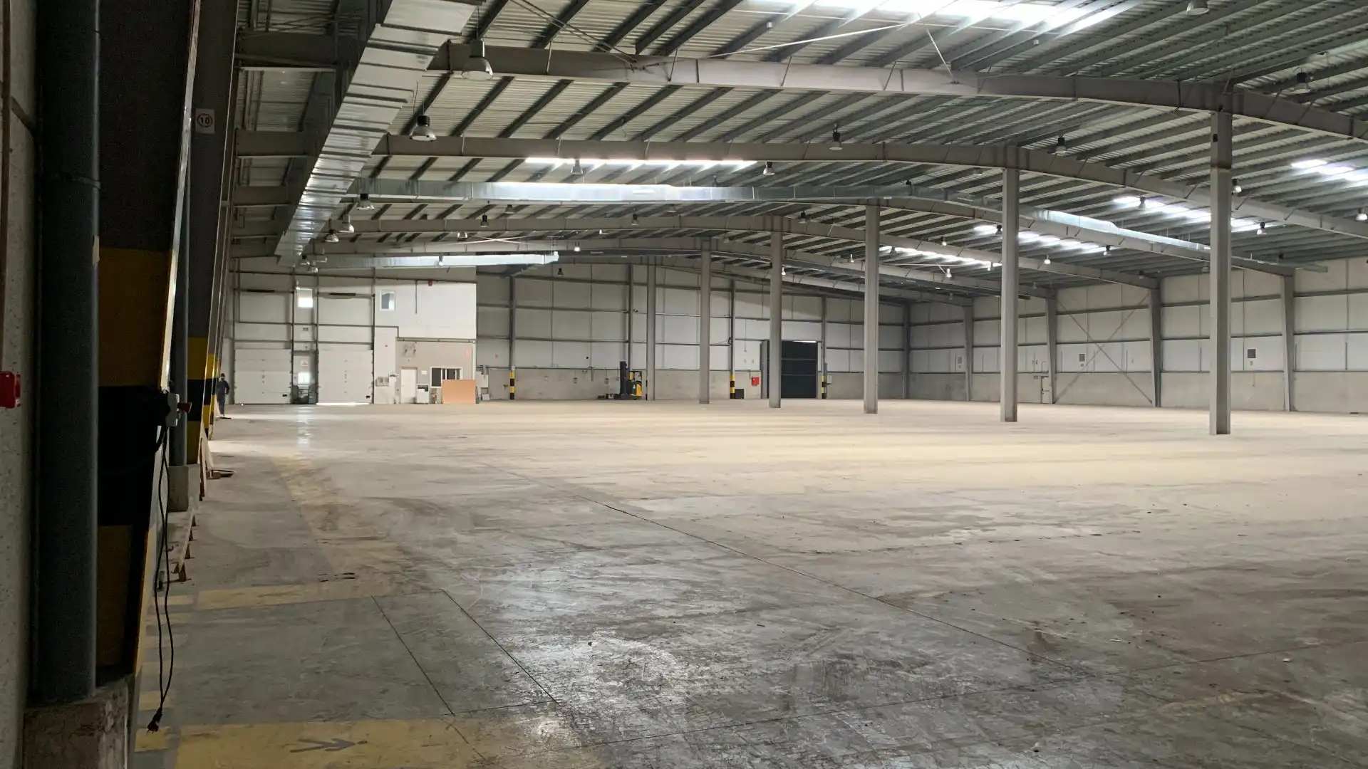 Fabrikhallen zur Miete in Parets del Vallès