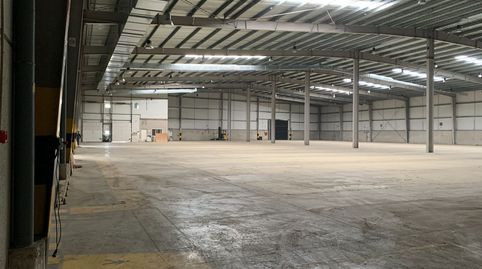 Foto 2 von Fabrikhallen zur Miete in Parets del Vallès, Barcelona