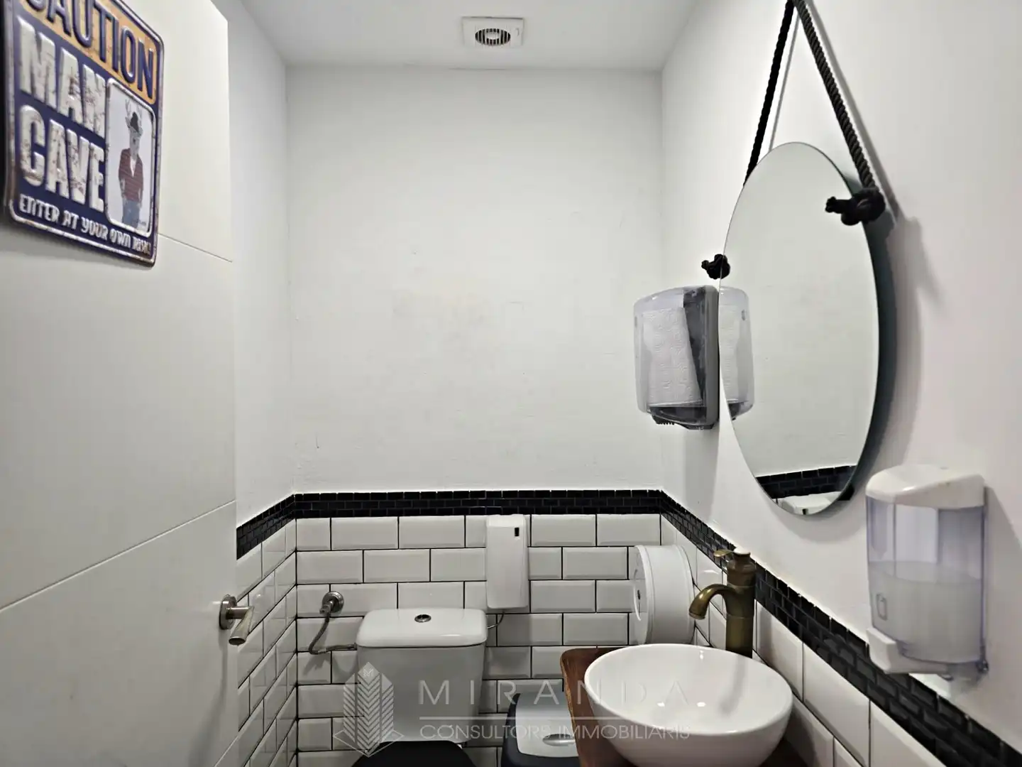 Business premises for transfer in Carrer de Sant Jaume, imagen 22