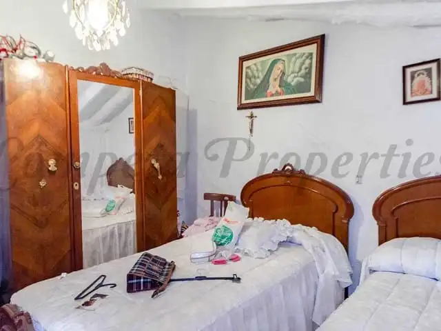Casa adosada en venta en Canillas de Aceituno
